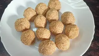 तिल और गुड़ से बने यह है स्वादिष्ट लड्डू 