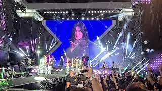 Laura Pausini - Un Buen Inicio final - Plaza España - Sevilla - tour 30 - Icónica Fest (21/07/23)