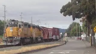 .And shot number 3 of 531 of Union Pacific working industries on the Kenton Line; Portland OR 092321