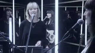 Giana Factory - In between (live video)