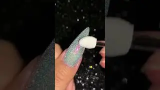 Apply Reflective Glitter Gel With Mermaid Nail Powder| Shiny Nail Design #gelnails #nailart
