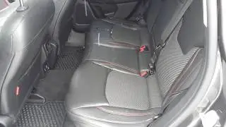 Как сложить задние сиденья &mdash; Jeep Compass 2018 года