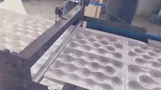 FOAM TRAY FORMING MACHINE