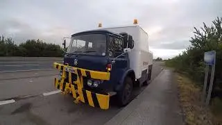 1974 Bedford KM Detroit Diesel Recovery