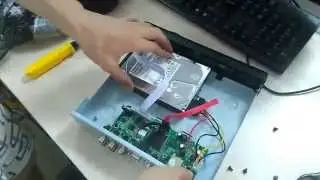【Floureon US 】#2  how to install HDD for Floureon DVR kit  -- 2nd Step Basic CCTV Dvr Kit Install