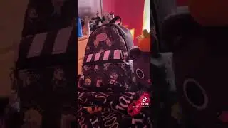 🎃 Loungefly / Bioworld Beetlejuice Backpack Comparison 👻