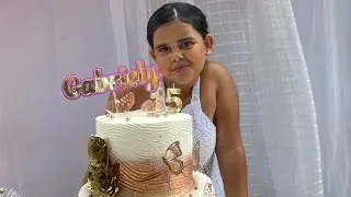 GABRIELY MEUS 15 ANOS