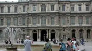 Paris - Louvre - Cour Carree