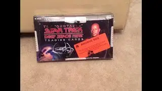 Quotable Star Trek Deep Space Nine sealed archive box opening produced by Rittenhouse archives 2007