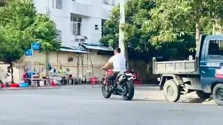 Test ride ducati monster 696