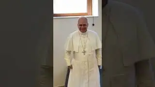 Pope Leo XIV poses for snap shot #popeleoxiv