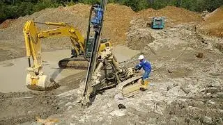 PLTA KERINCI _-KMH (Kerinci Merangin Hidro)pengeboran dengan alat CRD