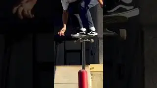 Check this Grind! Axel Cruysberghs #bowshock #skateboarding