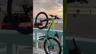 Cali Bike Life 🤙 #trending #santamonicabeach #bikelife #calilife #mtb
