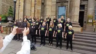 Rock choir at Edinburgh fringe performance 2025 run by sonia eyre @TheRockChoir 