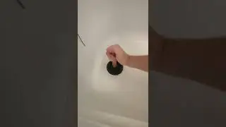 How to unblock a shower/bath tub using a plunger