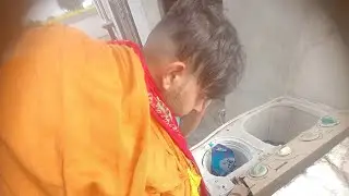 Washing clothes in 15 year old machine
