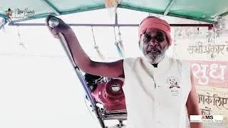 Experience the unique glimpses of rural India through the eyes of the boatmen.