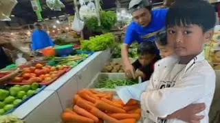 KEGIATAN SERU ANAK ANAK TK MENGENAL PASAR DAN BELANJA SAYURAN  🥬 🍆🍅🌶️ 🐟|| Kenzie Vlog 