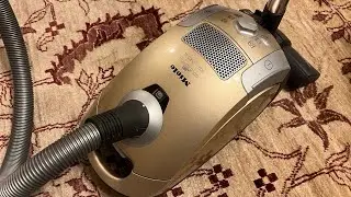 Miele Gold S4211 Cylinder Vacuum Cleaner hoover