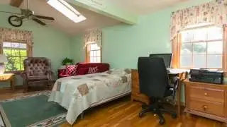 10 Bonad Road - Stoneham Real Estate