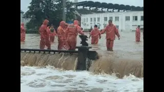 В&nbsp;Керчи началась эвакуация из&nbsp;зон затопления.