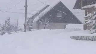 V Oravskej Lesnej je už 130 cm. Sneh pokryl ploty - 5.1.2019