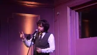 Tom Crossland @ Grizzly Pear