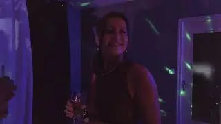 MK Liz - Moina Beuni