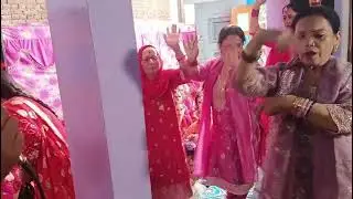 Tanu kithey me bithanwa himachali bhajan phari,bhaderwahi,padderi,dogri etc 🙏🙏🙏