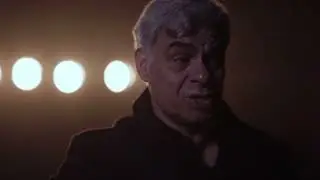 The Play's The Thing: a one-man Hamlet
