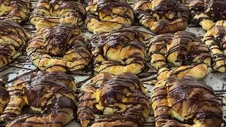 Como hacer Cuernos de Chocolate Facil y Rapido