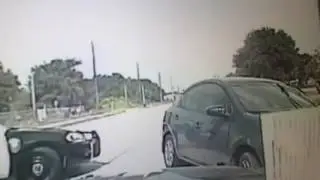 Melbourne Police Executes Perfect Precision Immobilization Technique During Vehicle Pursuit