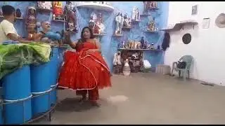 Beleza e graciosidade de Maria Padilha .