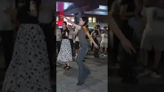 Лили, милая тибетская девушка