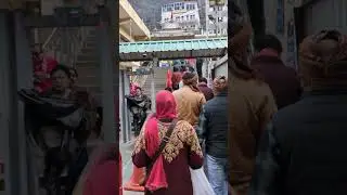 अच्छा है सारे भगवान भारत में ही हैं #comedy #neemkarolibaba #hanuman #travel #bhakti