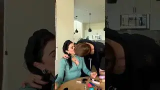 Они поцеловались у меня на глазах 😳😂