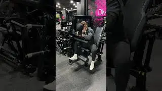 Single Leg Hamstring Curl Machine