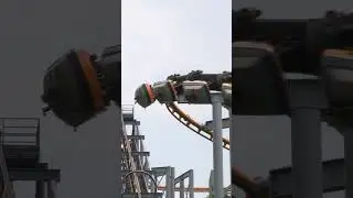 The Bat Suspended Coaster Kings Island #rollercoaster #themepark #arrow #amusementpark #shorts