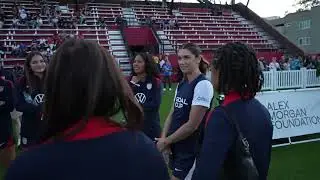 Alex Morgan and Mia Hamm welcome the USWNT for their exhibition match  at USC