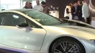 Self-Driving & Connected Cars at CES 2016