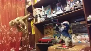 HIGH JINKS AT THE CIRCUS CLOWN - ALPS TOYS - VINTAGE TOYS '60 JAPAN