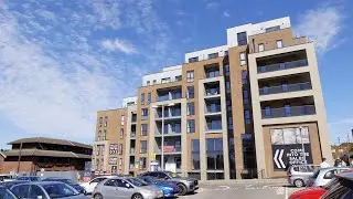 Queens Walk, East Grinstead - High-tech apartments available just over an hour from London