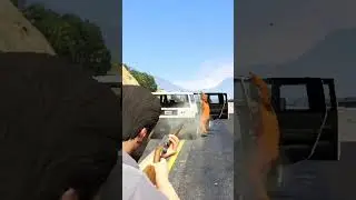 4 PRISONERS ATTACKED ON MICHAEL IN ROAD #shorts #gta5