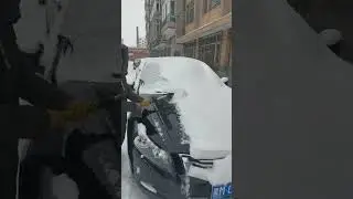 EASY Snow Removal with a Mop😱 #toolboxwidget #easytool #gadgets #youtubeshorts