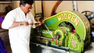Amazing startup old black diesel engine || amazing sound system || Safdar Bhatti