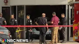 Three dead after driver crashes into Los Angeles grocery store