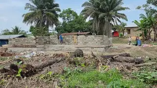 The walls are going up, Day 11 #Gbanga, Bong County, Liberia🇱🇷