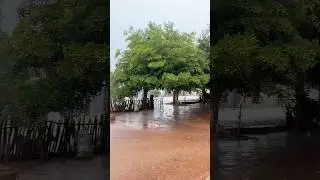 Qu&eacute; bonito es ver llover en el pueblo 🌧️🏡