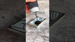Black Olive Oil 🪔 Get the Recipe on @gronda